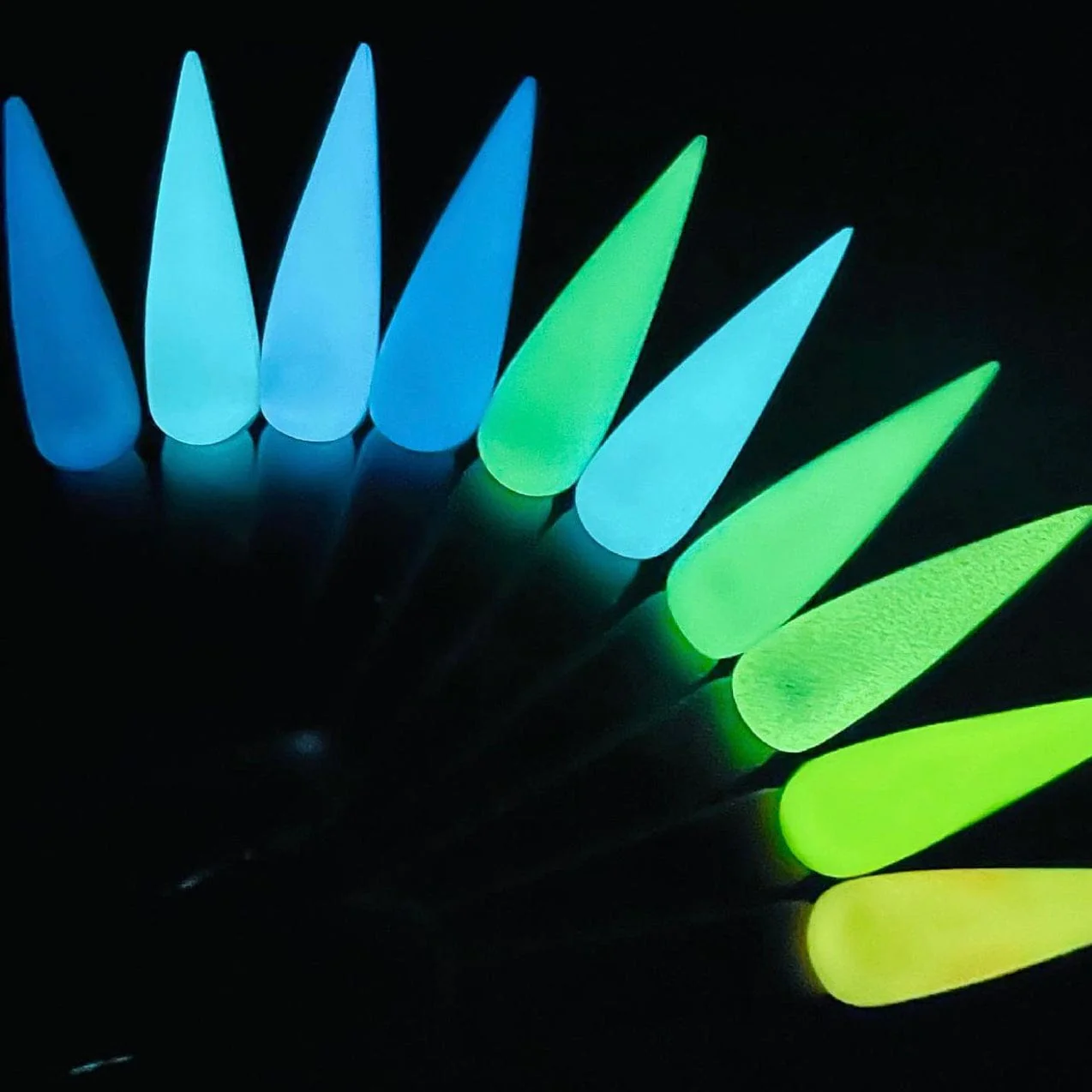NOTPOLISH Powder Glow In The Dark Collection G21 Narcos - Image 2