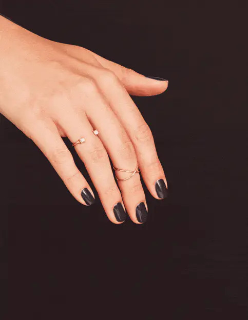 OPI Infinite Shine ISL F004 Brown To Earth - Image 4