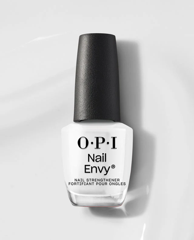OPI Nail Envy Strength & Color Alpine Snow 0.5 oz / 15 mL - Image 2