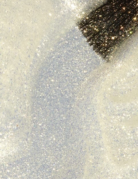 OPI Nail Lacquer NL HPP10 Snow Holding Back - Image 2
